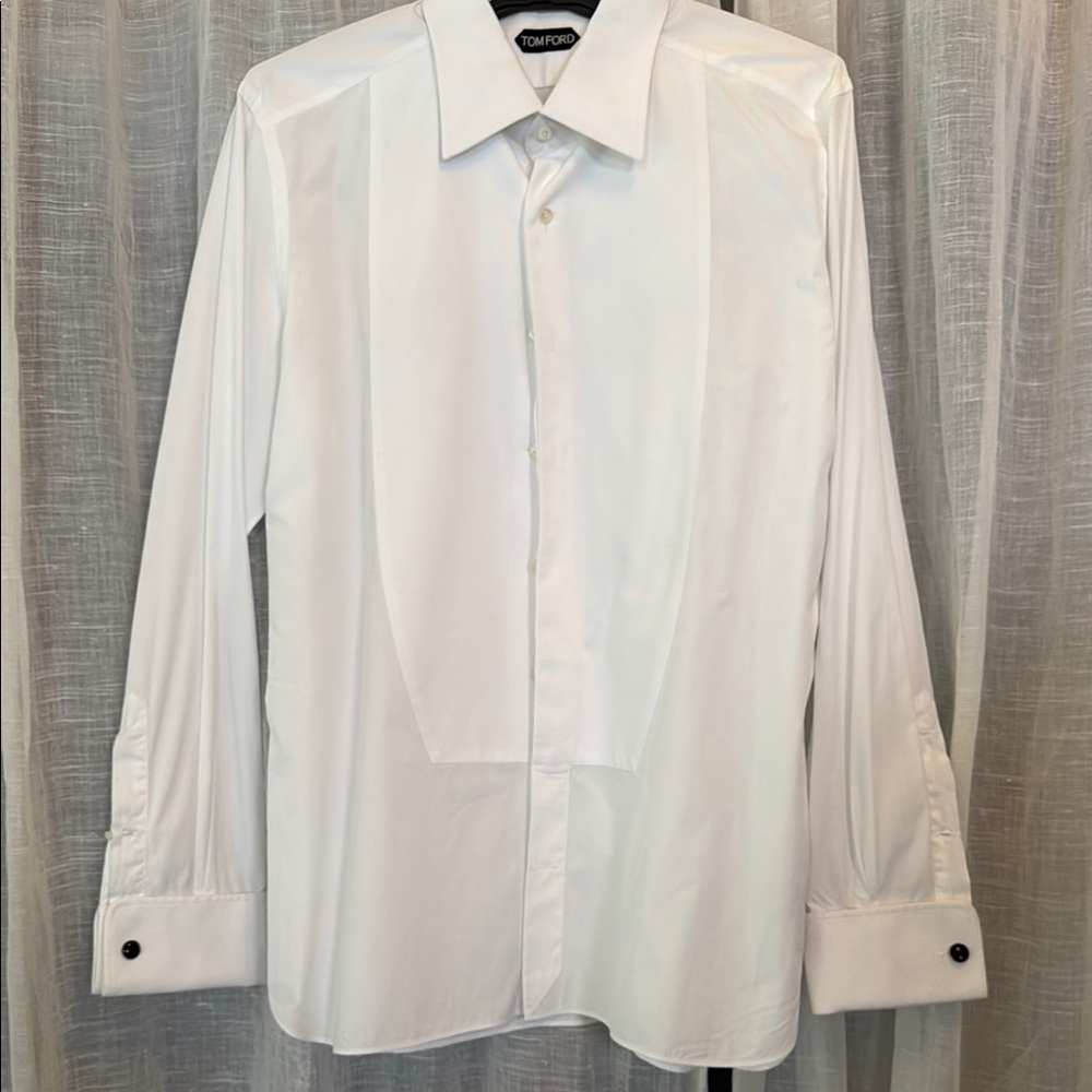 Tom Ford Elegant White Dress Shirt